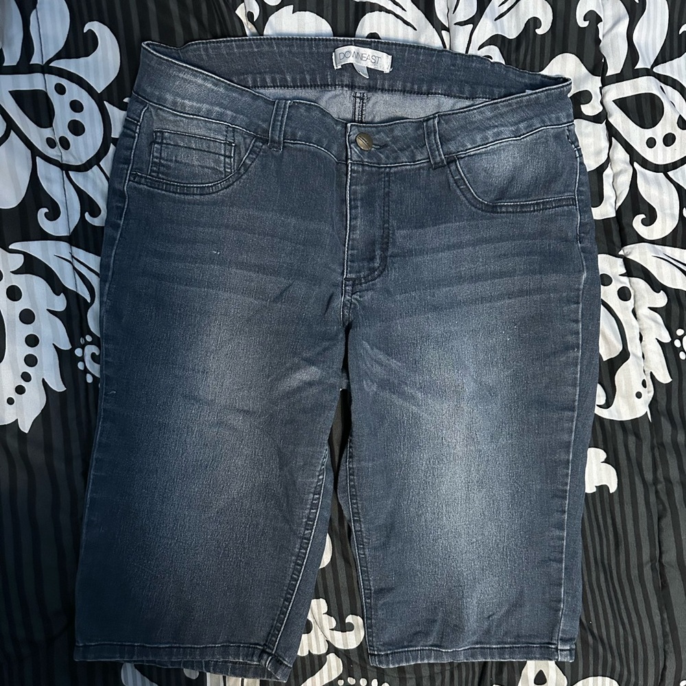 DownEast Women's Dark Blue Denim Bermuda Capri Jort/Shorts